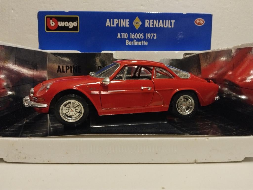 Renault Alpine A110 Berlinette 1973 Bburago metal 1:18 KRD, Ophalen of Verzenden, Zo goed als nieuw, Auto, Bburago