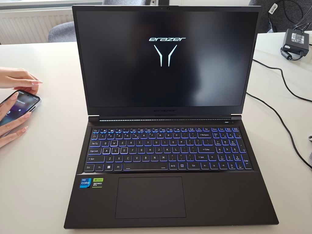 Erazer Deputy P60 15,6 inch MD62588, Computers en Software, Windows Laptops, Met videokaart, 2 tot 3 Ghz, Intel® Core™ i7 , Zo goed als nieuw