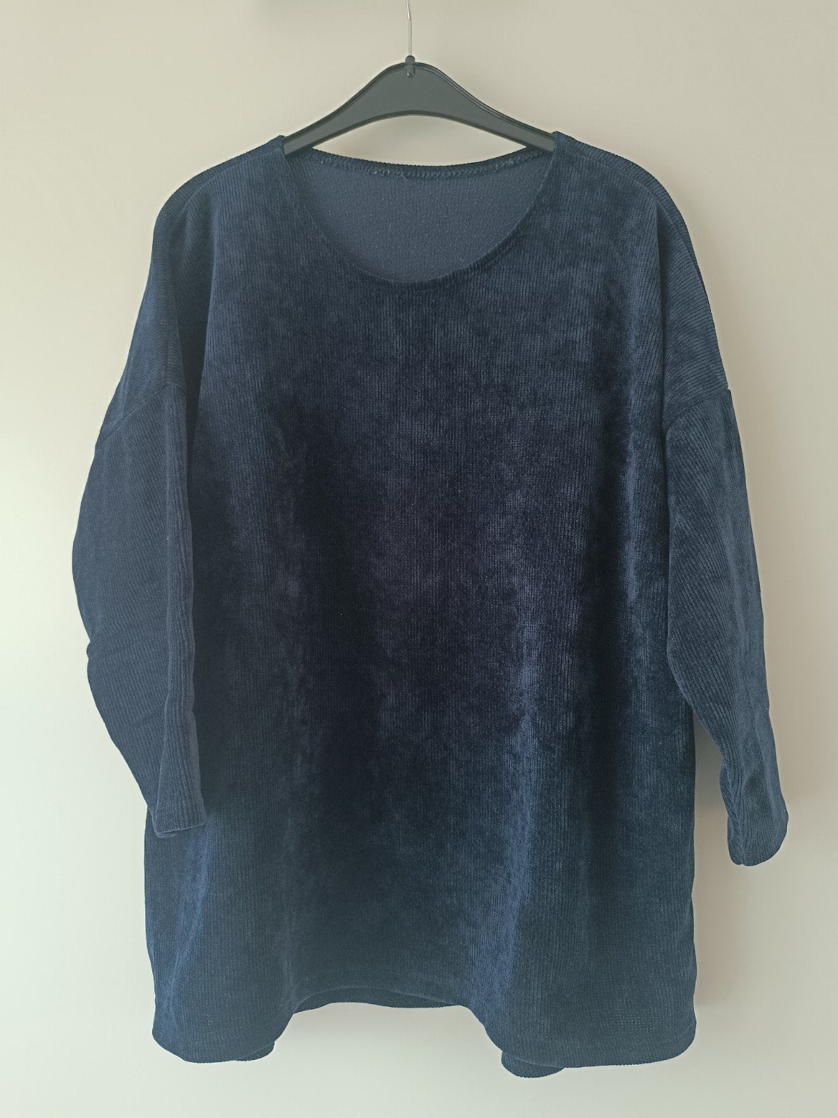 Donkerblauwe Velours Ribfluwelen Trui met Ronde Hals, Blauw, Maat 42/44 (L), Ophalen of Verzenden, Lange mouw