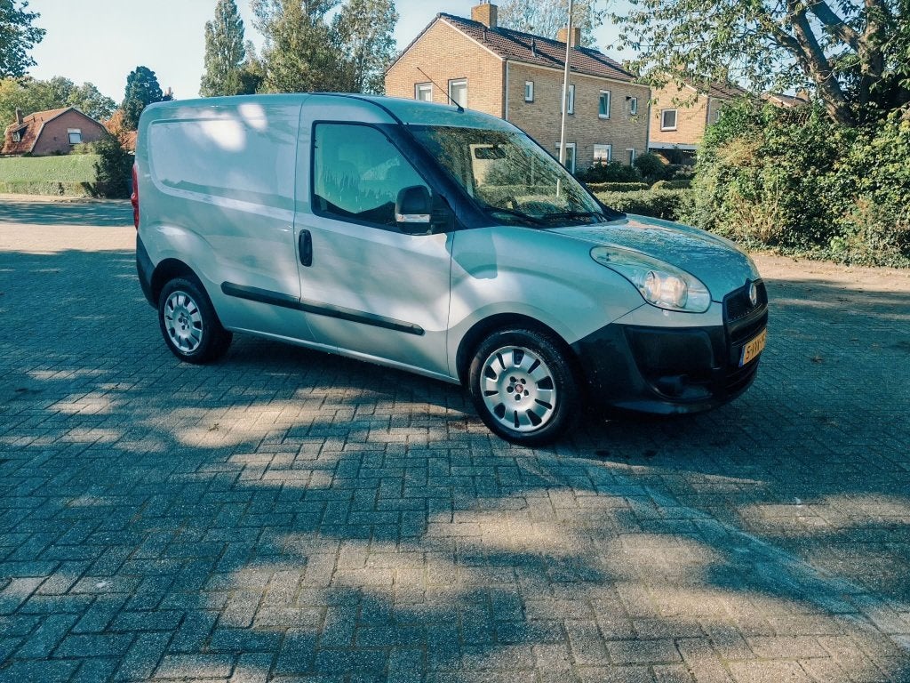 Fiat Doblo 1.4 Turbo Benzine CNG 157.000 2012 120PK  nwe APK, Auto's, Voorwielaandrijving, Stof, 4 cilinders, Handgeschakeld