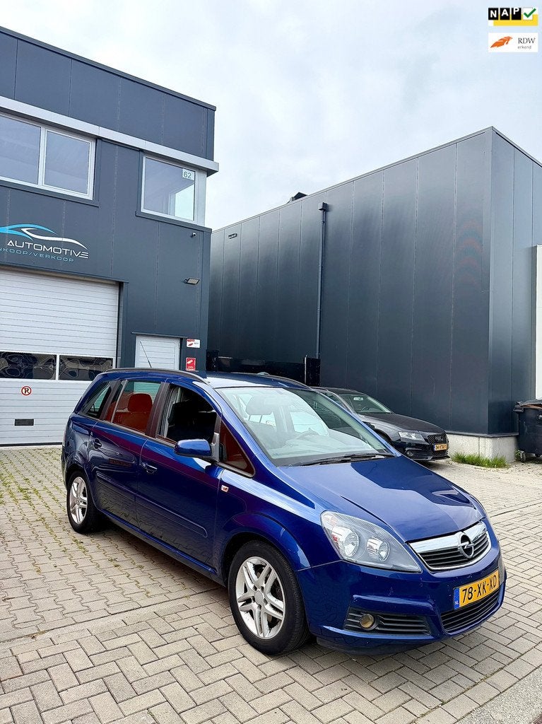 Opel Zafira 2.2 Temptation 7 Persoons|Trekhaak|Inruilkoopje|, Auto's, Opel, Voorwielaandrijving, Gebruikt, 4 cilinders, 150 pk