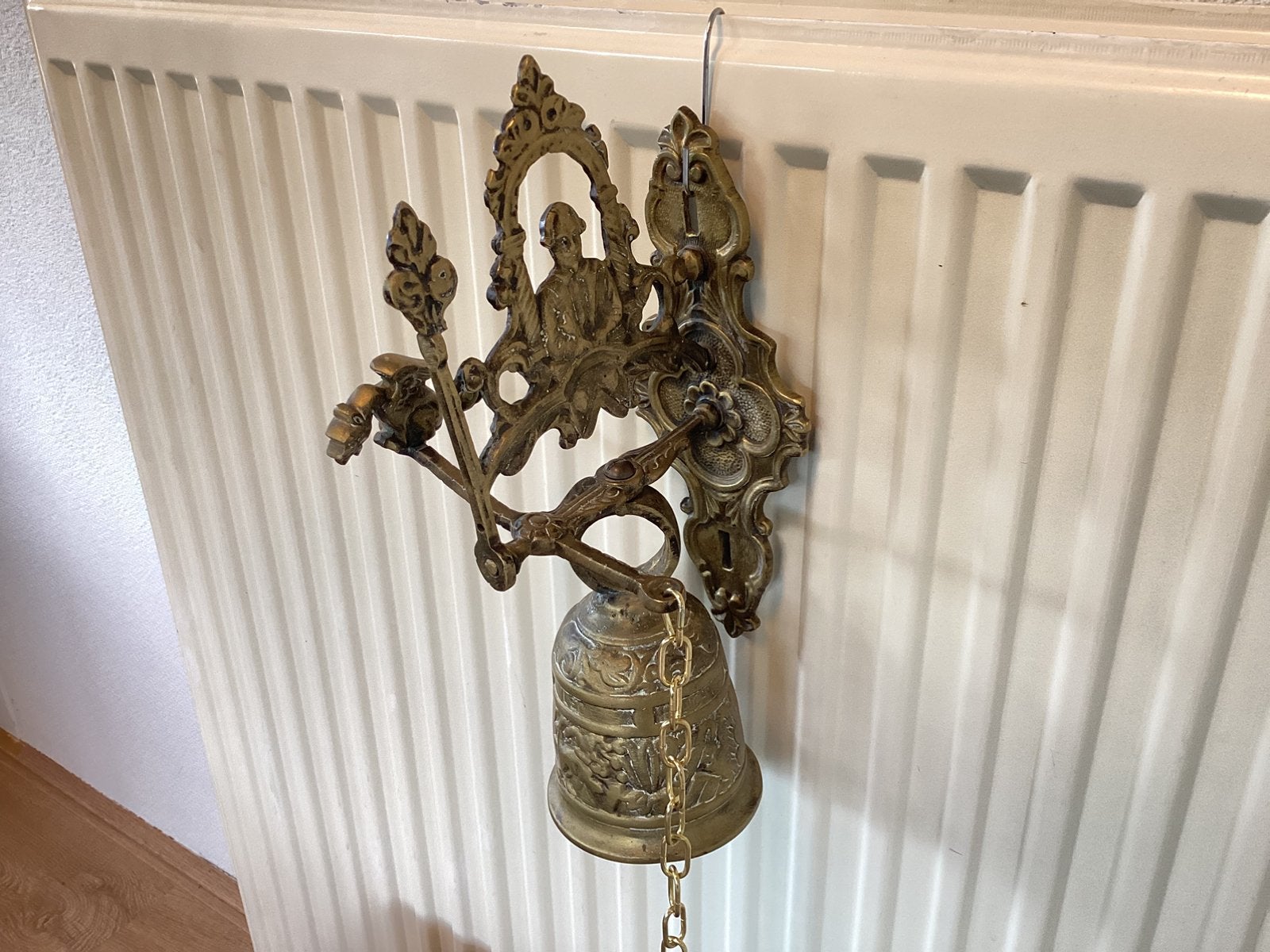 Antieke bronzen wandbel / kloosterbel, Ophalen of Verzenden
