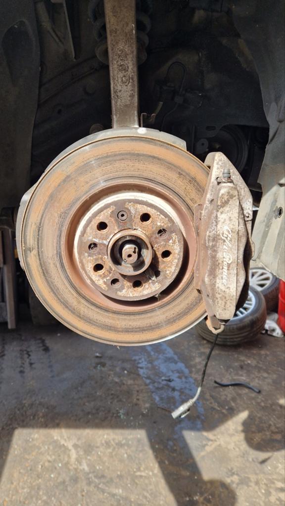 Alfa Romeo 159, brera, giuletta Brembo 330MM remklauwen, Ophalen of Verzenden, Gebruikt, Alfa Romeo
