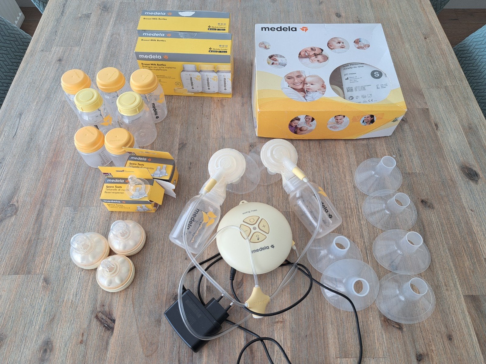 Medela Borstkolf en Voedingsset - Compleet Pakket, Dubbelzijdig, Medela, Borstkolf, Ophalen of Verzenden