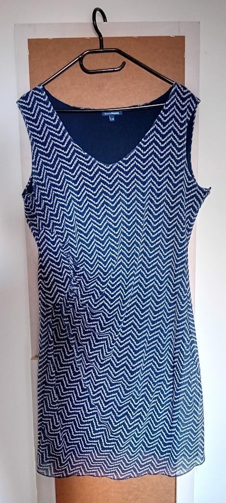 Charles Vogele zomerjurkje maat 44 - Blauw/Wit zigzag, Kleding | Dames, Charles Vogele, Blauw, Maat 42/44 (L), Ophalen of Verzenden