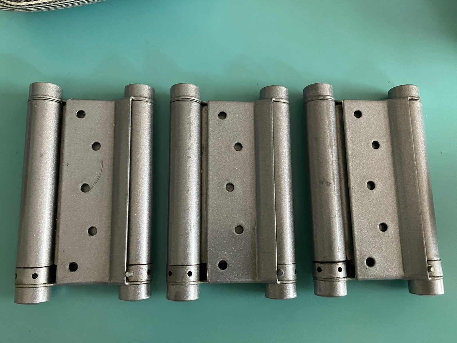 Bommerscharnieren dubbelwerkend 120 mm, Ophalen of Verzenden, Zo goed als nieuw, 250 mm of meer