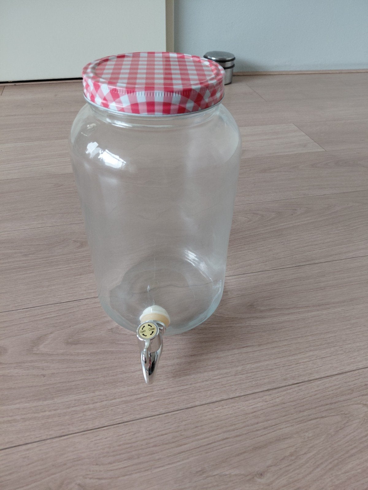 Glazen drankdispenser met tapkraan en geruit deksel, Ophalen, Meerkleurig, Glas, Overige typen