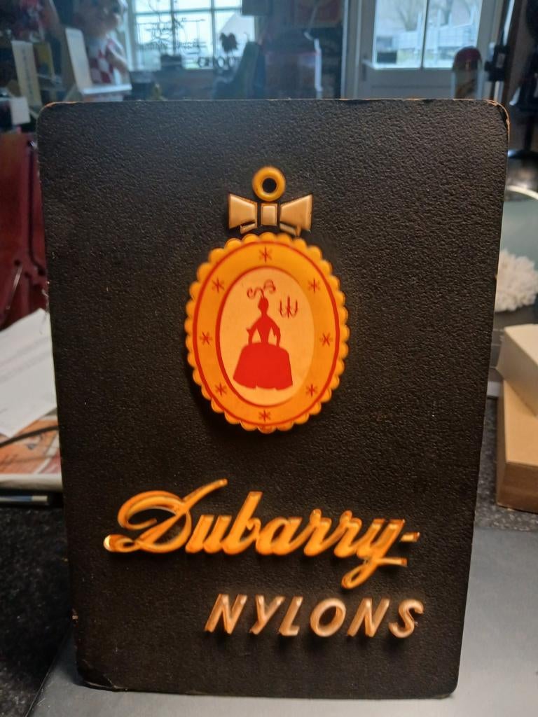 Oud lichtbakje van nylons, Ophalen, Zo goed als nieuw