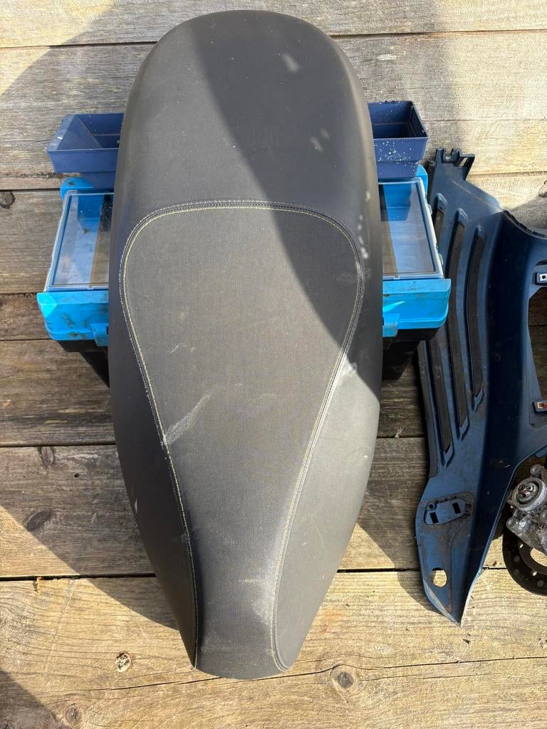 Buddy / zadel vespa gts hpe 2019-2023, Ophalen of Verzenden