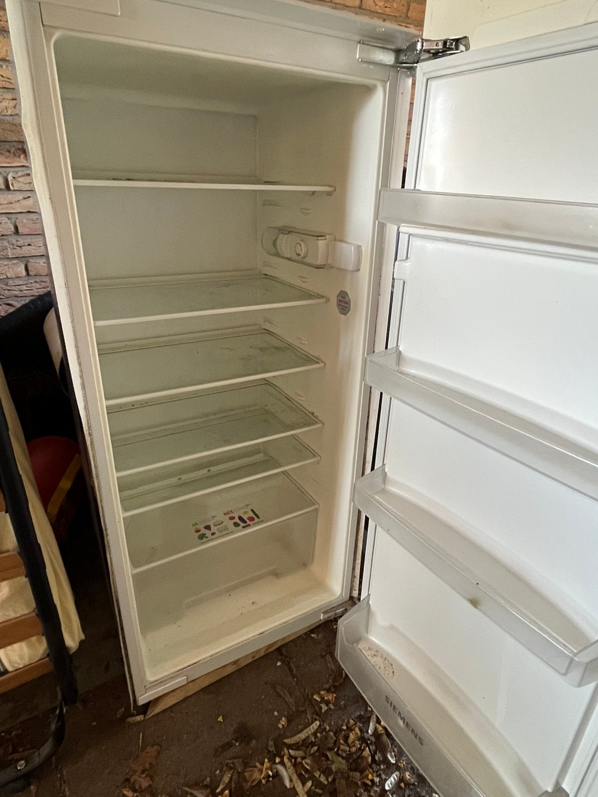 Siemens inbouw koelkast, Ophalen, 120 tot 140 cm, 200 liter of meer, Zonder vriesvak