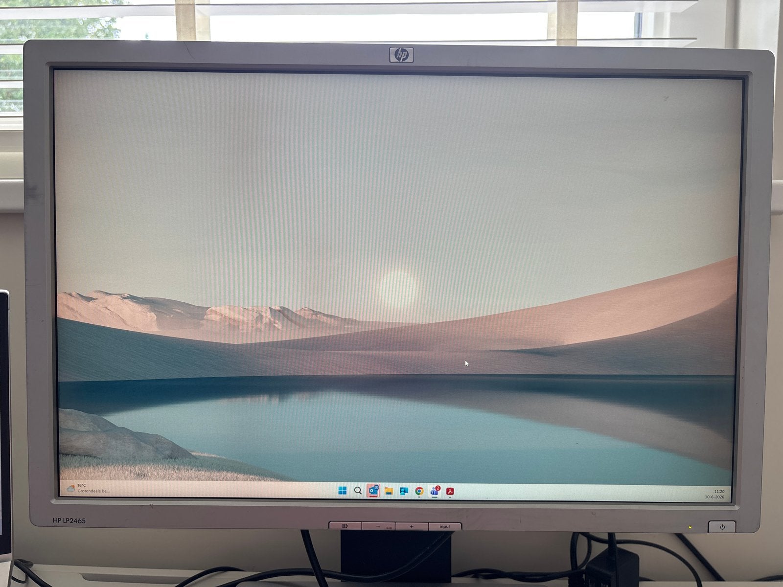 HP LP2465 monitor met HDMI kabel, Computers en Software, Monitoren, Ophalen, In hoogte verstelbaar, Full HD, Overige typen