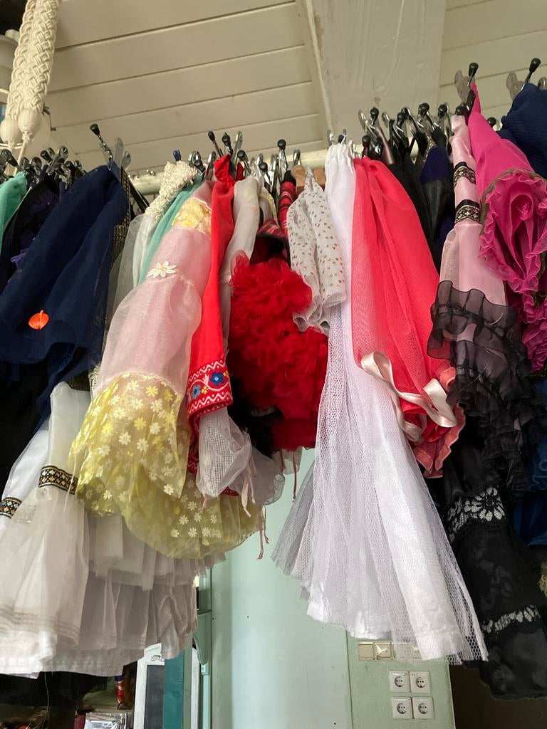 Partij nieuwe kinderkleding en verkleedkostuums, Ophalen of Verzenden, Nieuw