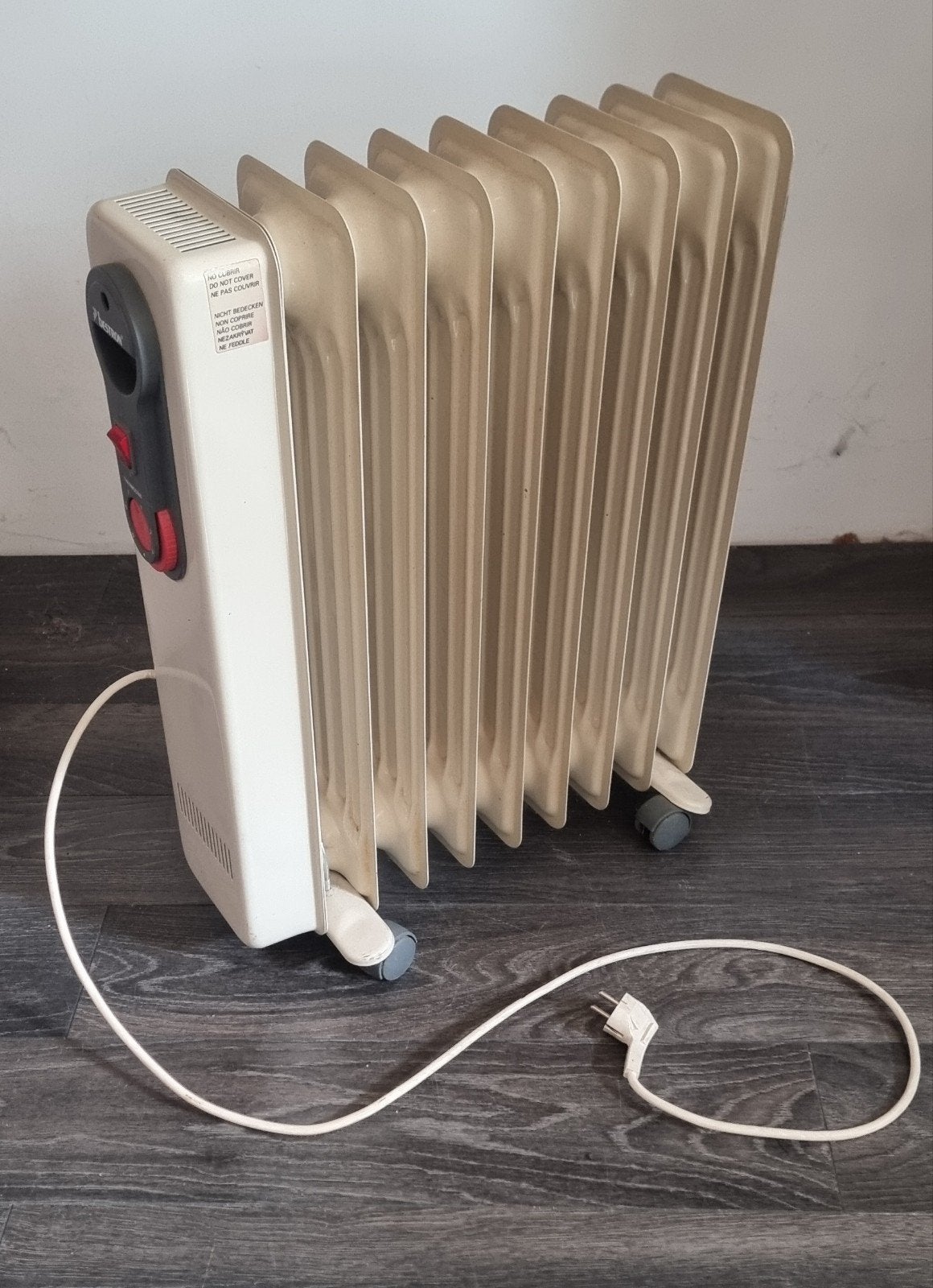 Bestron Oliegevulde Radiator - Compact en Efficiënt, Ophalen, Gebruikt, Radiator, Minder dan 60 cm