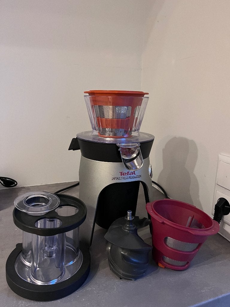 Tefal infiny press revolution, Verzenden, Gebruikt, Elektrisch, Slowjuicer