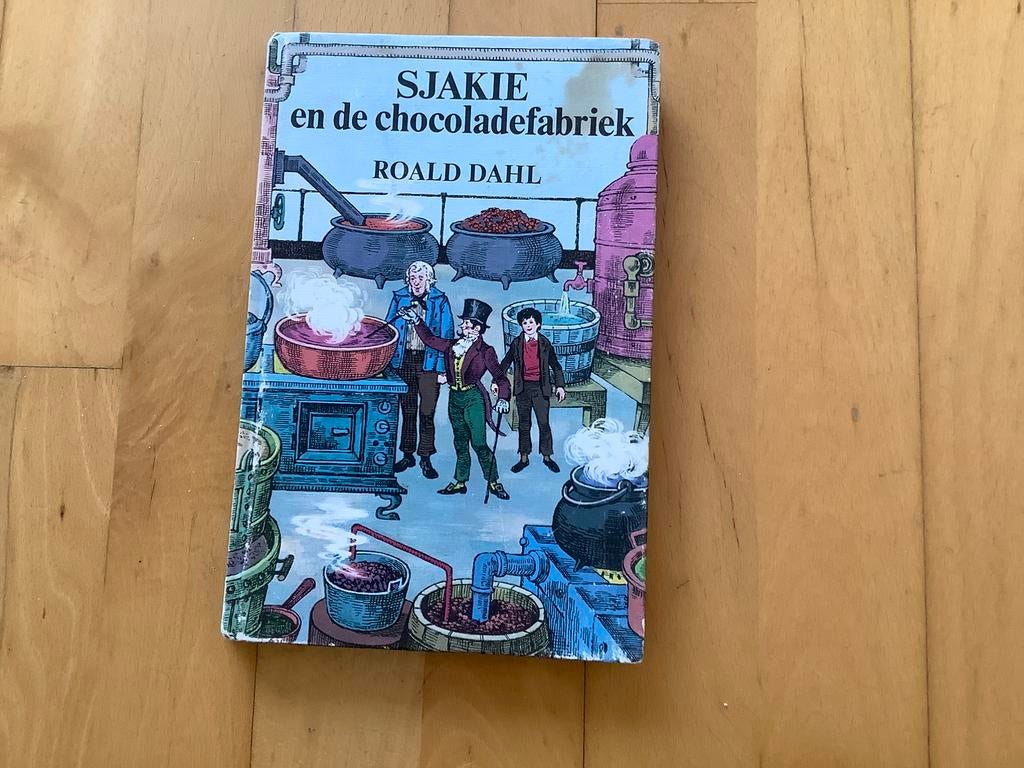 Roald Dahl, Sjakie en de chocolade fabriek. Harde kaft., Ophalen of Verzenden, Zo goed als nieuw