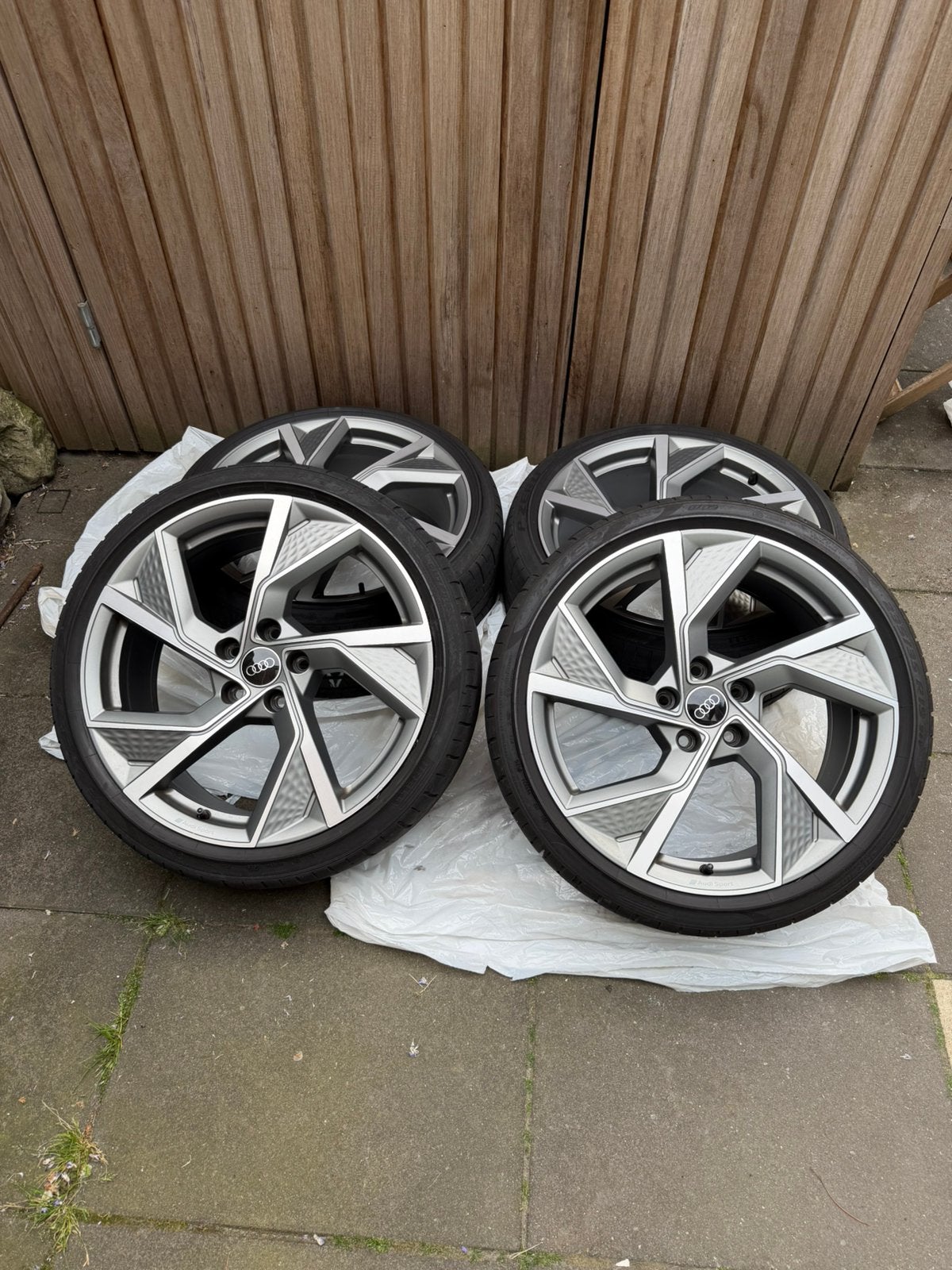 Originele Audi A3 / S3 19” Velgenset + Pirelli P Zero RO2 |, 19 inch, Banden en Velgen, Nieuw, Ophalen of Verzenden