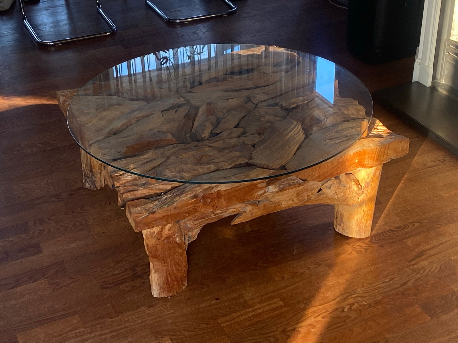 Unieke Teakhouten Salontafel met Glazen Blad, Ophalen, 50 tot 100 cm, Zo goed als nieuw, 5 – 50