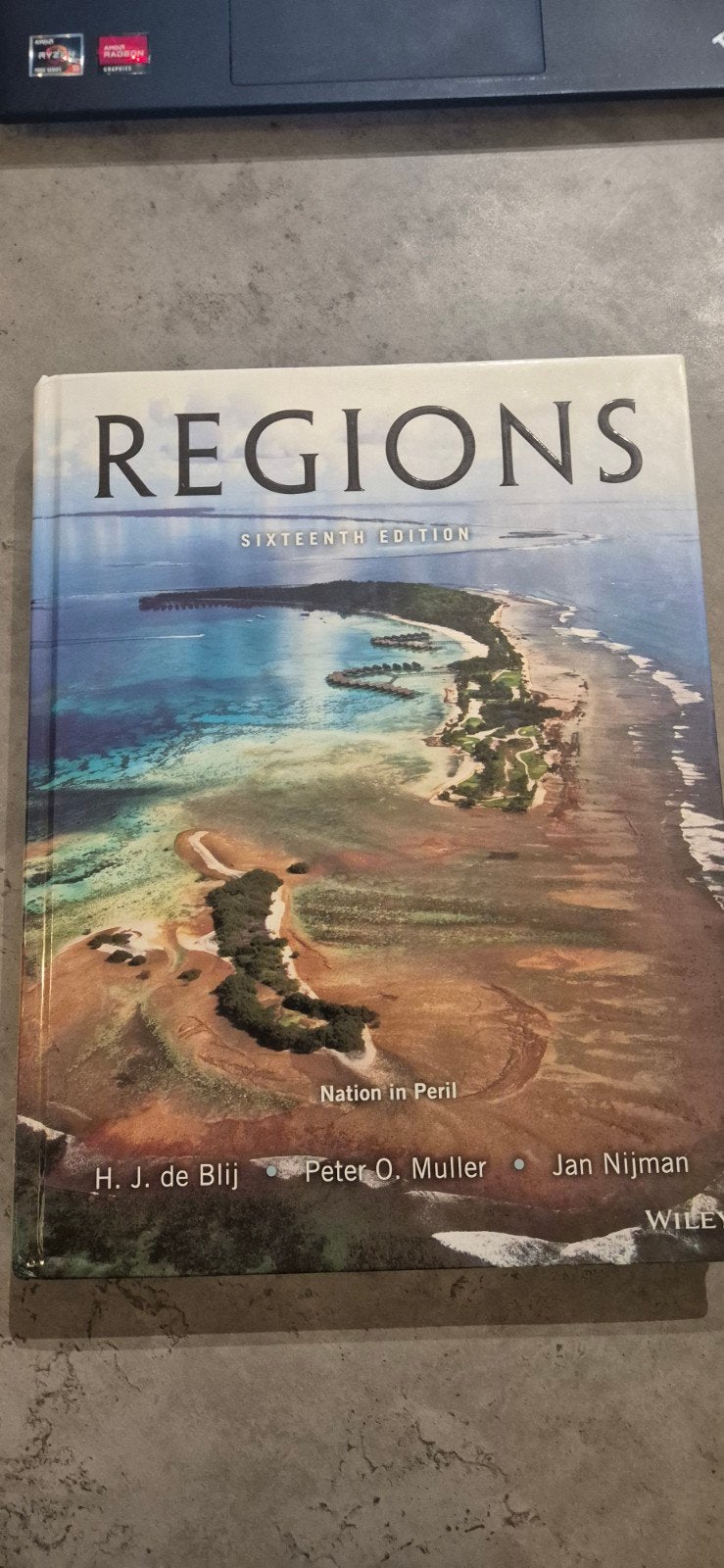 Regions - 16e Editie (H.J. de Blij, P.O. Muller, J. Nij, Boeken, Gelezen, H. J. de Blij, Peter O. Muller, Jan Nijman, Gamma, HBO