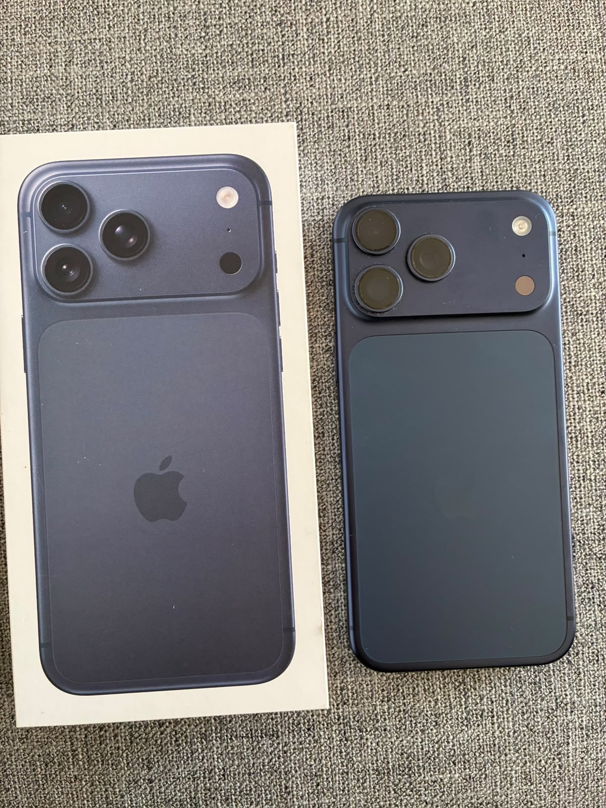 Iphone 17 pro max blauw, Telecommunicatie, Blauw, Zo goed als nieuw, 98 %, Zonder abonnement