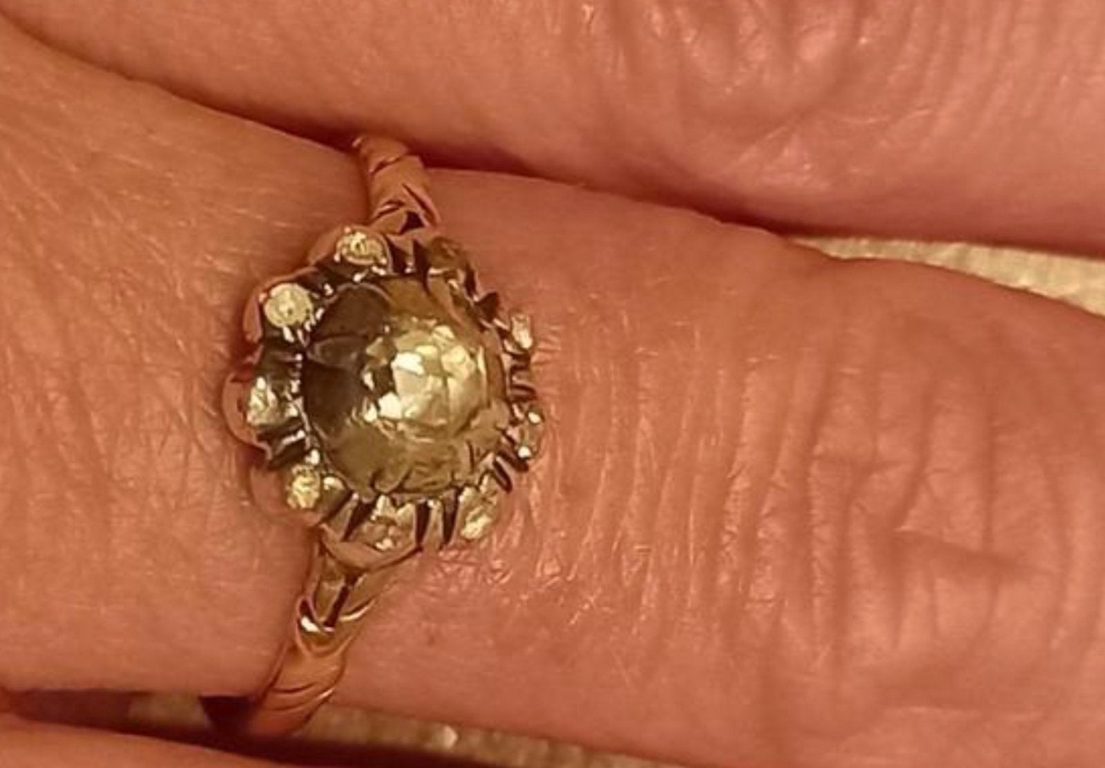 Antieke Gouden Zilveren ring met 10 Roosdiamanten 14 kar, Verzenden, Zo goed als nieuw, 17 tot 18, Met edelsteen