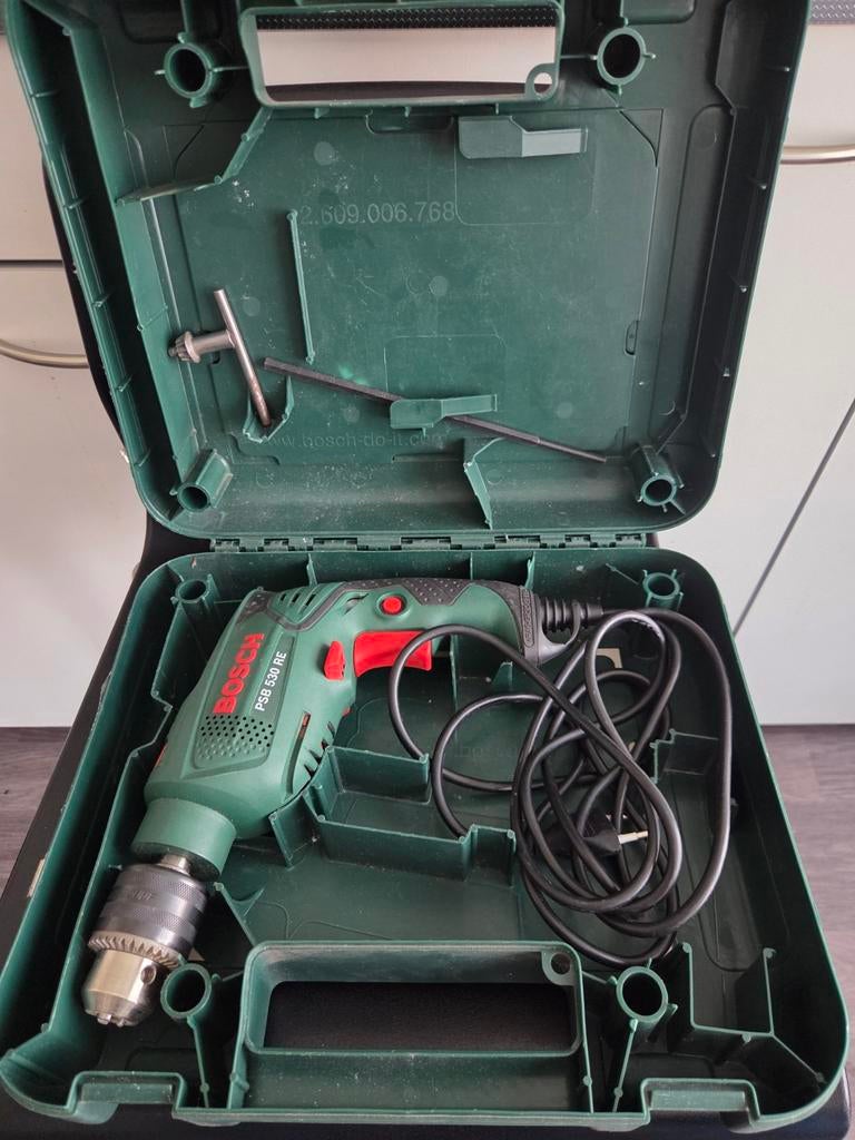 Boormachine Bosch PSB 530 RE, Doe-het-zelf en Verbouw, Gereedschap | Boormachines, Ophalen of Verzenden