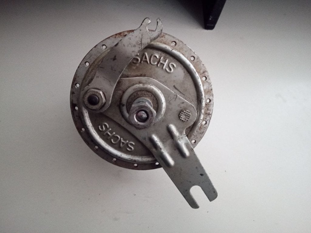 Sachs achterremtrommel / naaf + as en remschoenen., Ophalen of Verzenden, Gebruikt, Overige typen, Overige merken