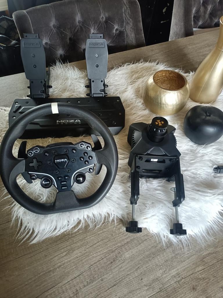 Moza R3 pc bundle, Spelcomputers en Games, Games | Pc, Ophalen of Verzenden