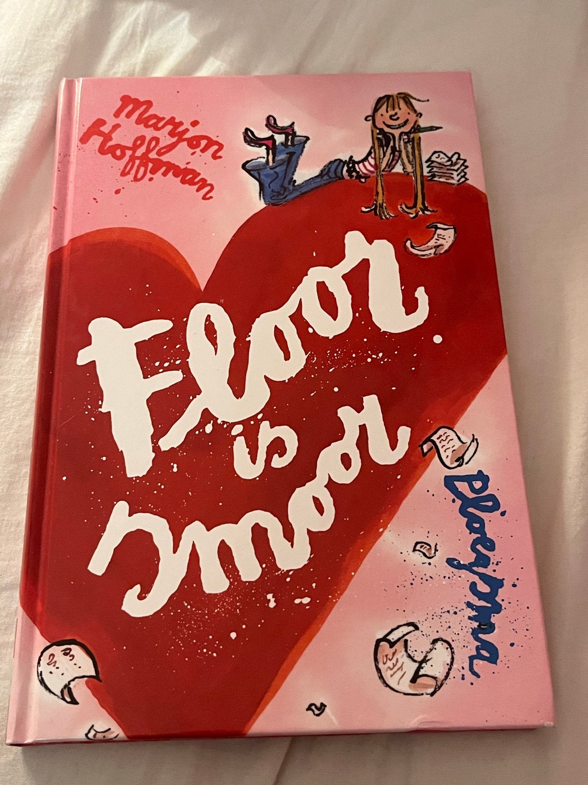 Floor is smoorverliefd - Marjon Hoffman, Boeken, Ophalen of Verzenden, Zo goed als nieuw, Nederland