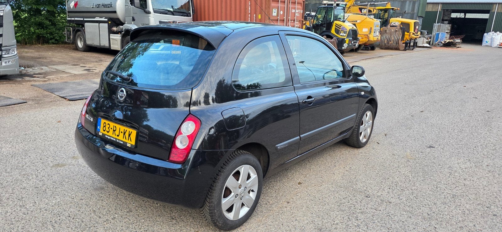 Foto 3 van Nissan Micra 1.2 59KW 3DR 2005 Zwart