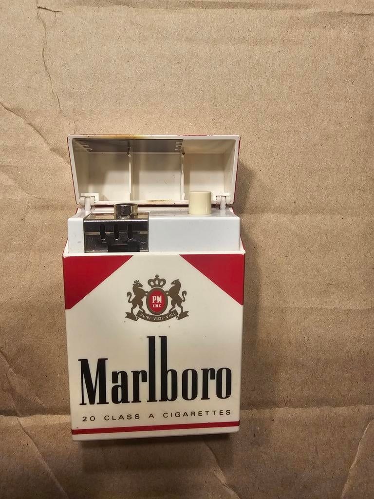 Vintage Marlboro Aansteker - Sigarettenpakje Design, Ophalen of Verzenden
