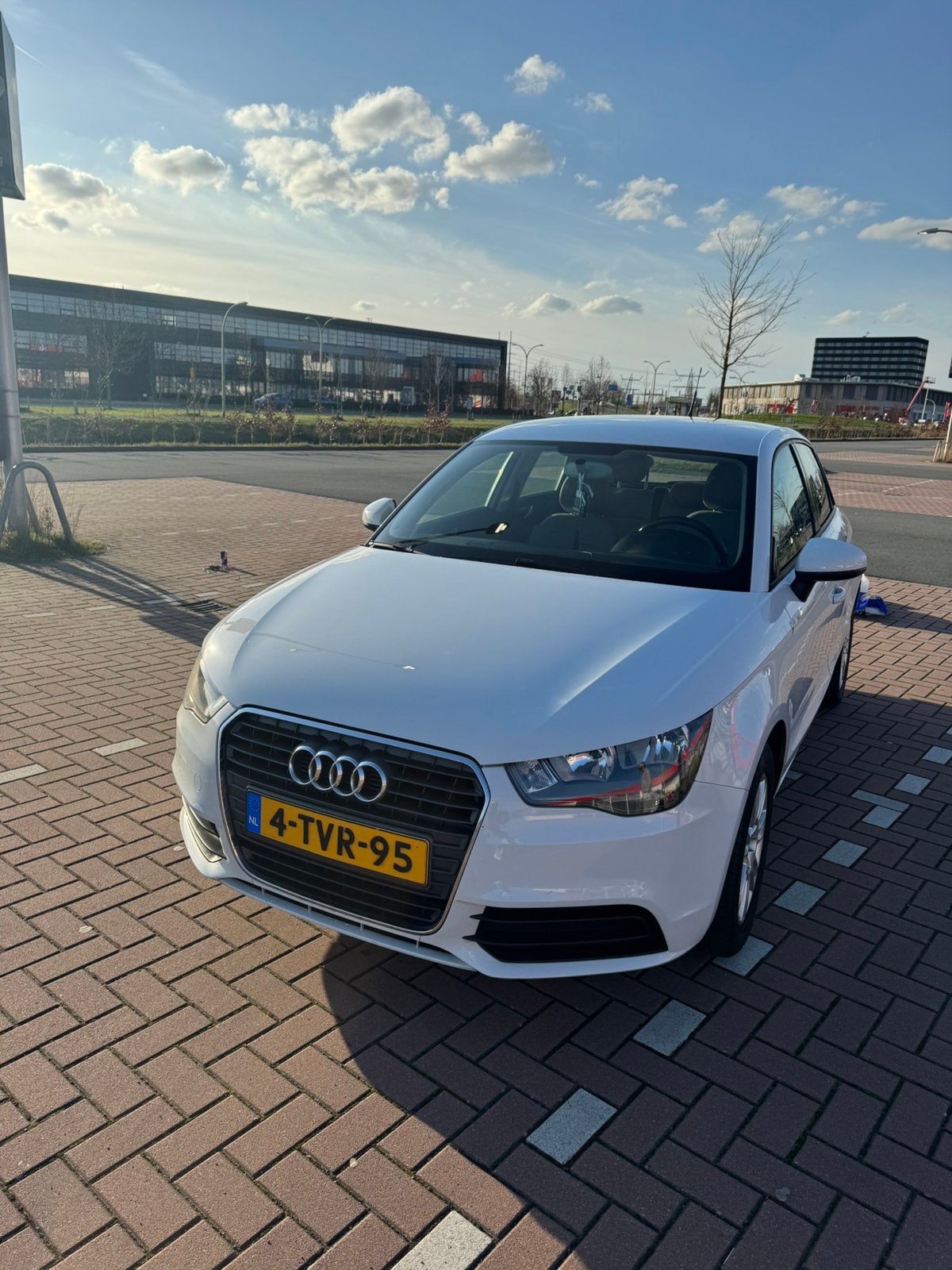 Audi A1 1.4 Tfsi 103KW sportback stronic. Zie beschrijving, Auto's, Audi, Stof, 4 cilinders, 610 kg, Origineel Nederlands