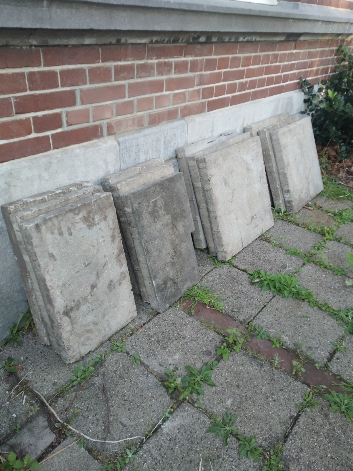 betontegels ong. 2.5 m2   50x50 en 30x50, Ophalen, Beton, Terrastegels