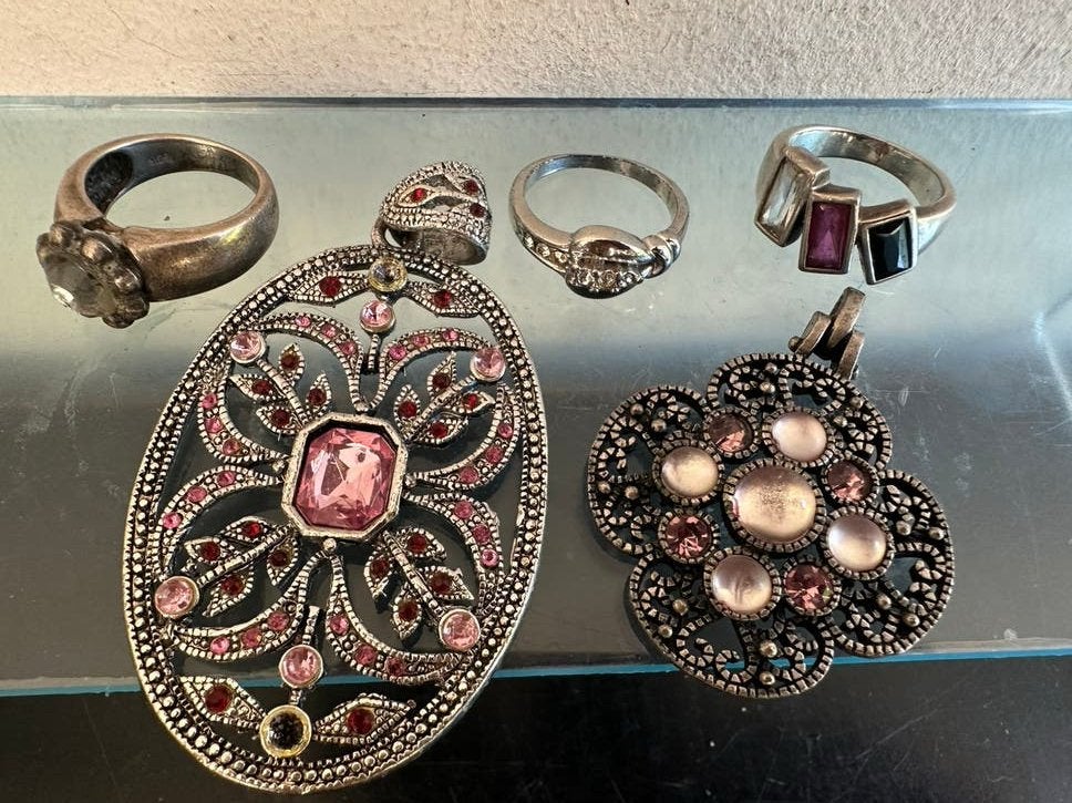 2 zilveren Ringen rest verzilverd 1 koop, Gebruikt, Ophalen of Verzenden, Kleiner dan 17, Dame