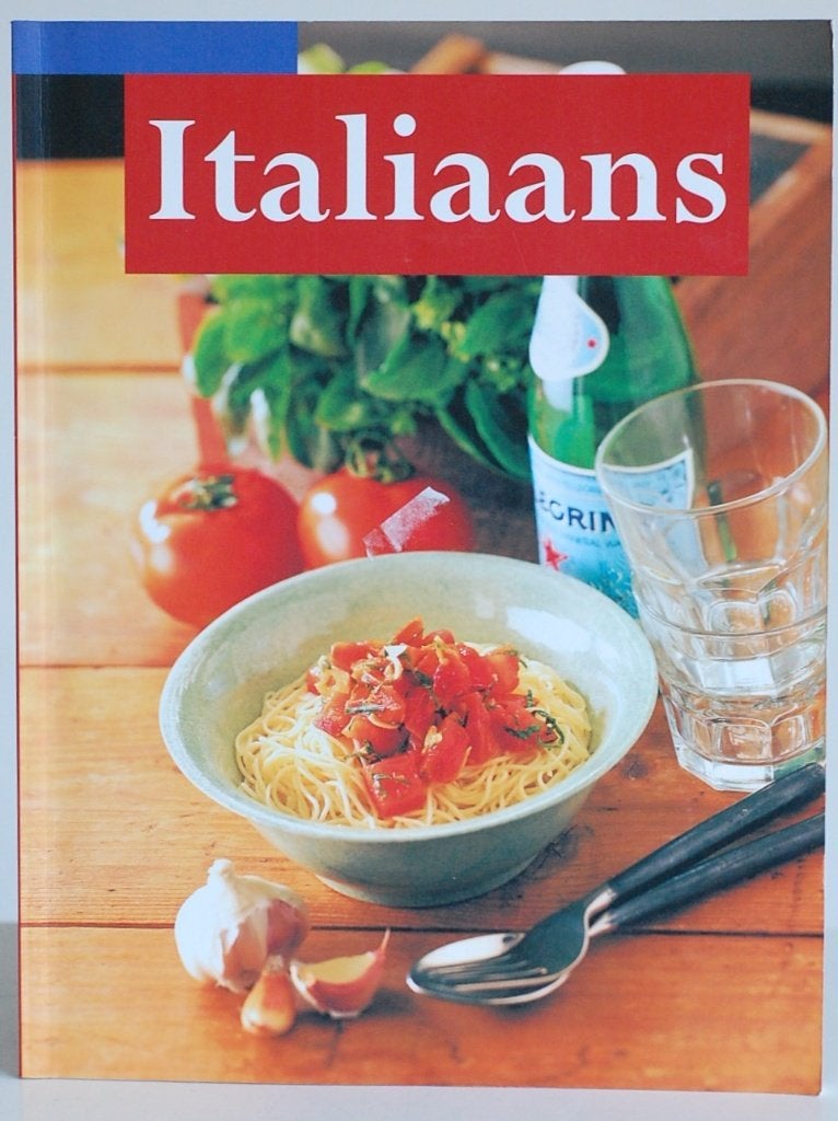 Italiaans kookboek (kookboek 2002) Italië, Boeken, Italië, Zo goed als nieuw, Voorgerechten en Soepen, Verzenden