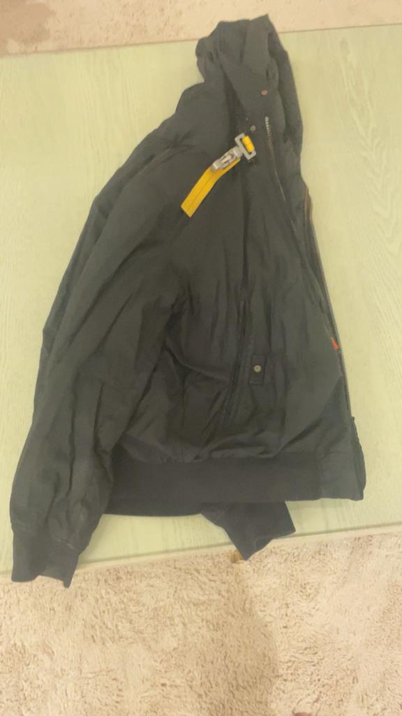 Originele Parajumpers winterjas maat L, Ophalen of Verzenden, Zo goed als nieuw, Maat 52/54 (L), Zwart