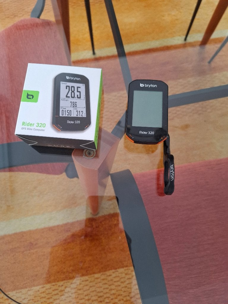 Fietscomputer bryton rider 320, Ophalen of Verzenden, Zo goed als nieuw