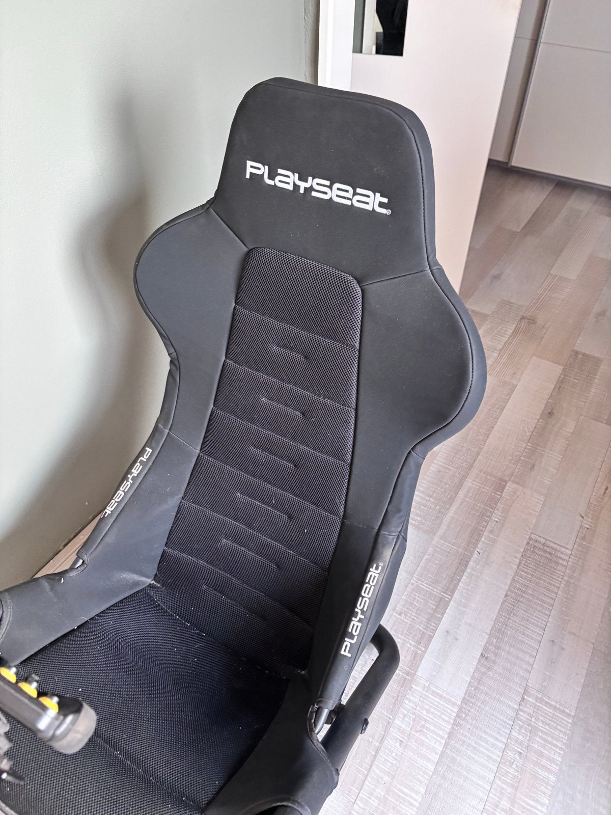 Playseat met Fanatec stuur en base, pedalen. Super mooi, Ophalen, Overige merken, Zo goed als nieuw