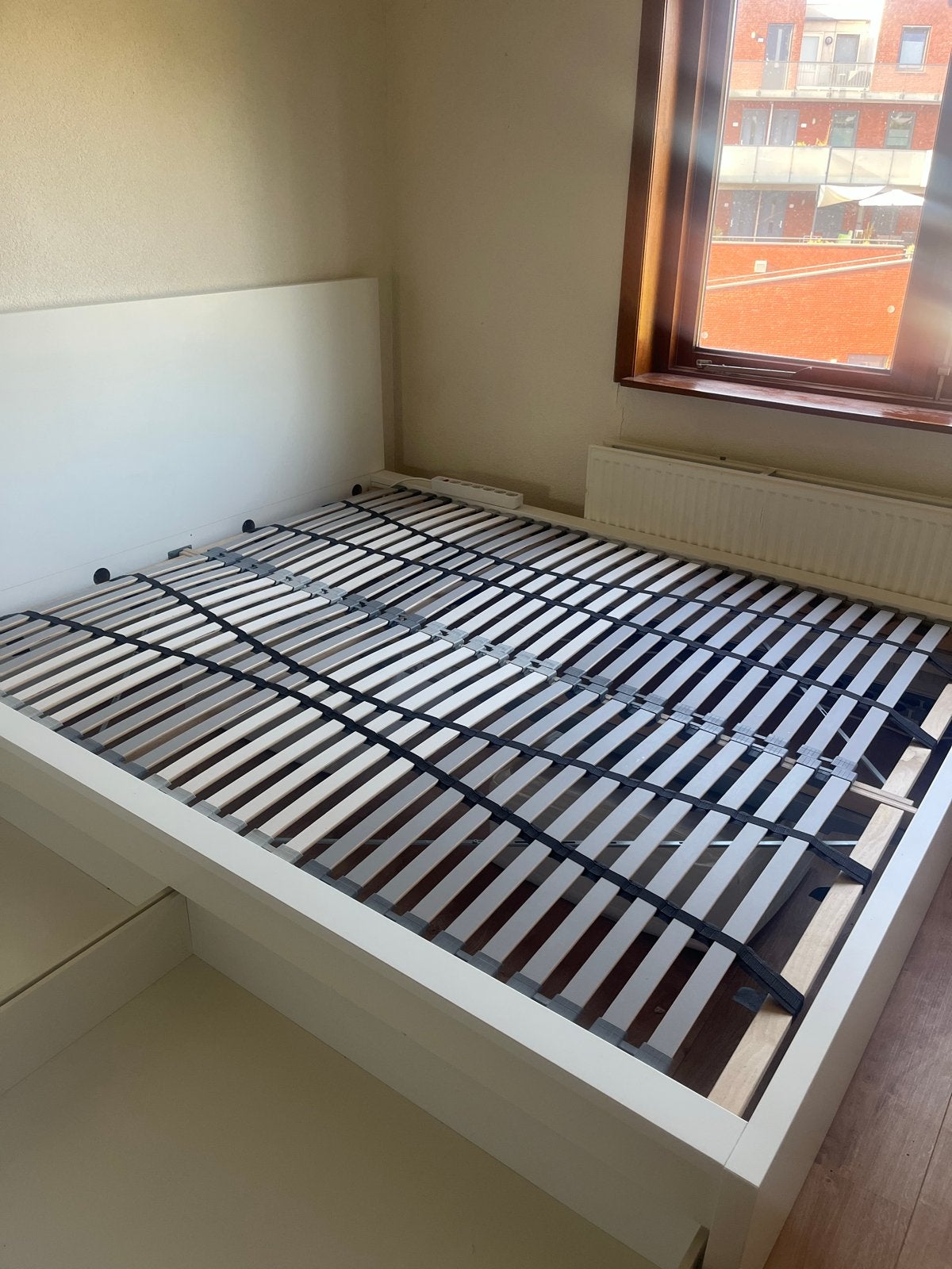 Wit IKEA MALM tweepersoonsbed (1,60x200) met twee lades, Gebruikt, Wit, Tweepersoons, Ophalen of Verzenden