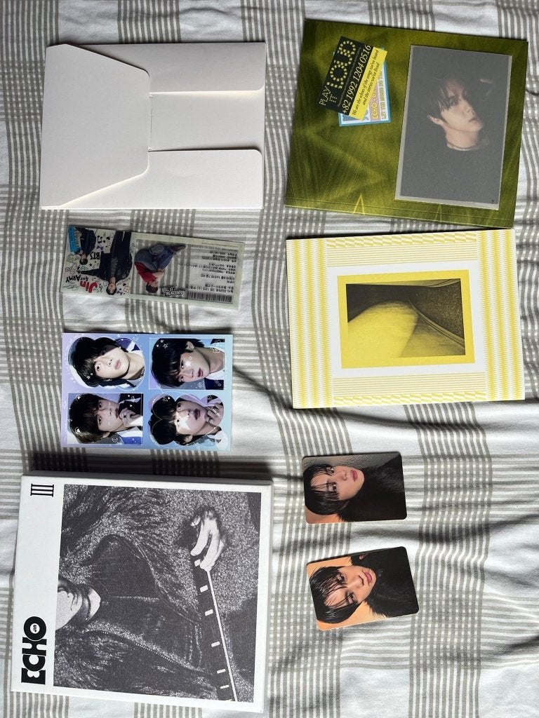 BTS Jin Echo solo-album, Ophalen of Verzenden, Zo goed als nieuw, Cd of Plaat
