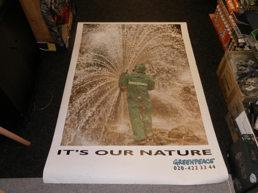 Poster Greenpeace it's our nature 110x220 cm, Verzamelen, Ophalen of Verzenden, Zo goed als nieuw, Overige onderwerpen