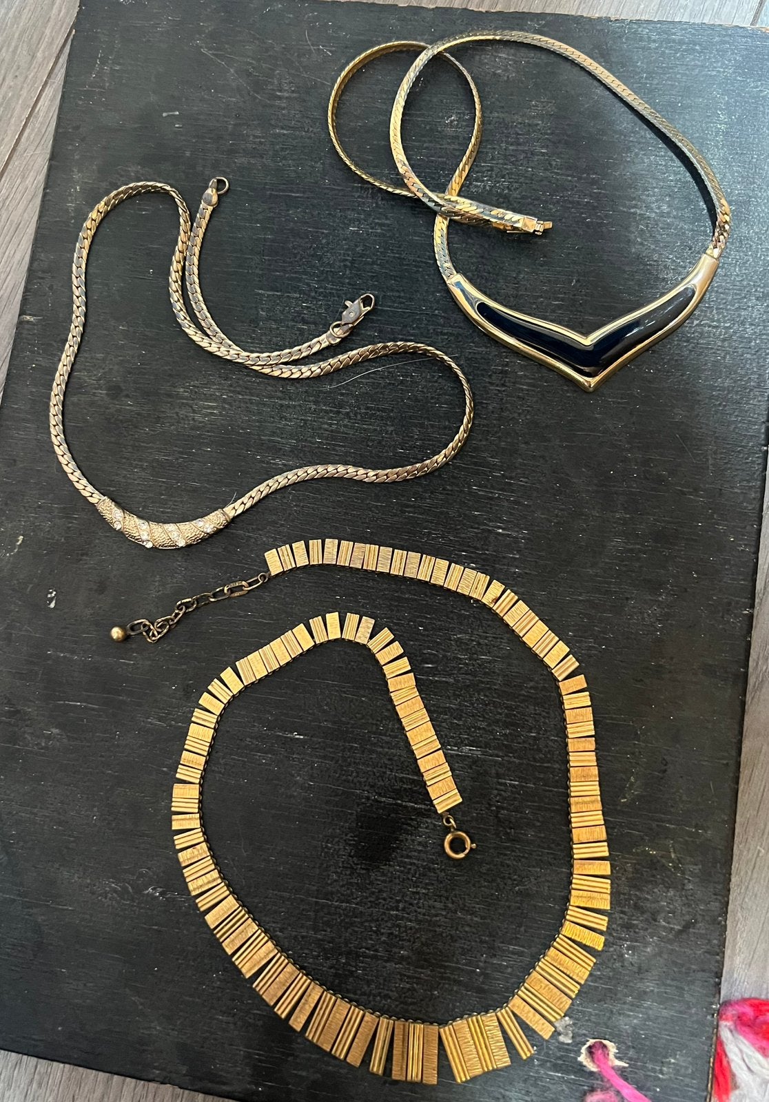 Lotje antieke vergulde kettingen colliers goudkleurig strass, Sieraden, Tassen en Uiterlijk, Antieke sieraden, Ophalen of Verzenden