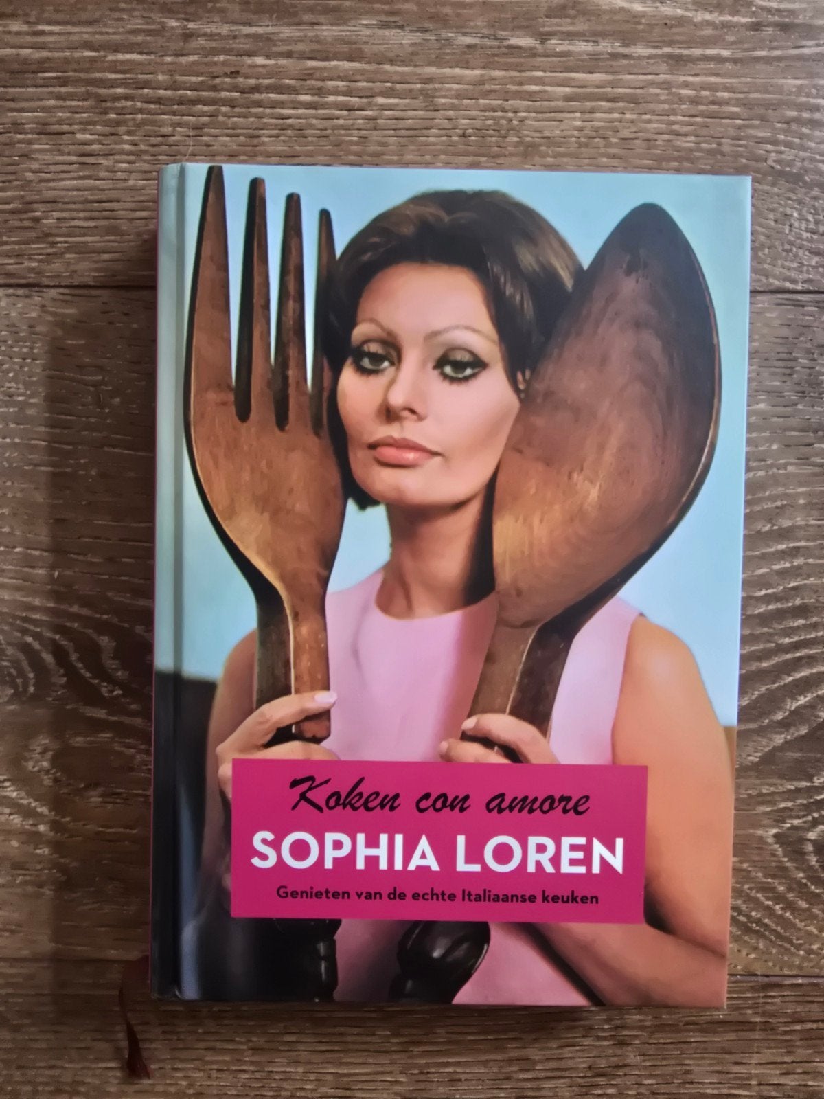 Koken con amore - Sophia Loren kookboek Italiaans, Italië, Zo goed als nieuw, Sophia Loren, Tapas, Hapjes en Dim Sum