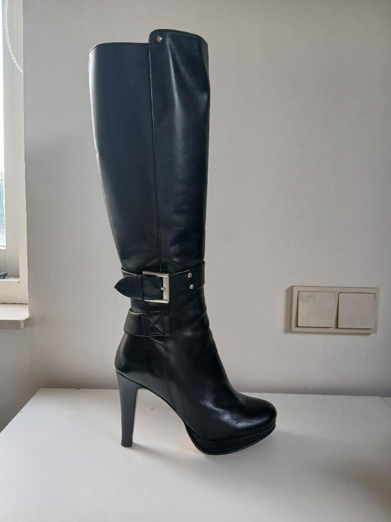 laarzen dames Fab mt 38, Hoge laarzen, Zwart, Ophalen of Verzenden, Zo goed als nieuw