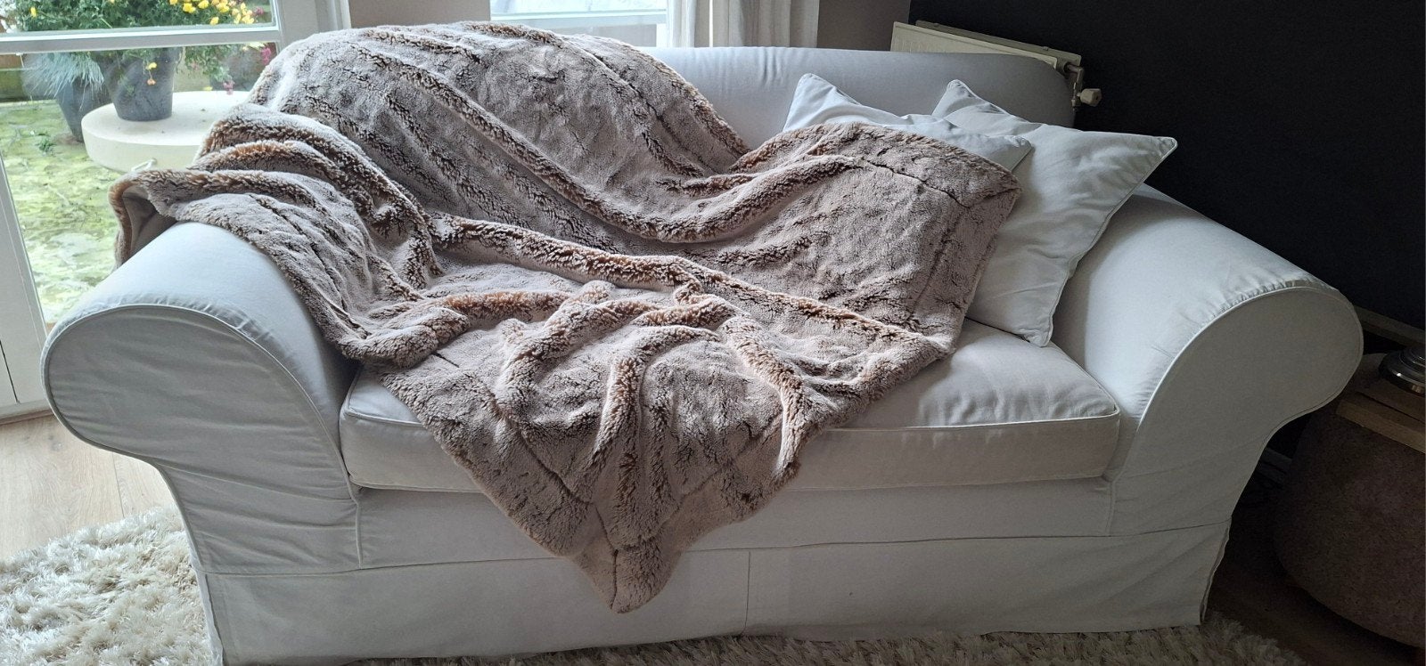 Riviera Maison Faux Fur Plaid en Sierkussen - Nieuw, Beige, Riviera Maison, Vierkant, Nieuw
