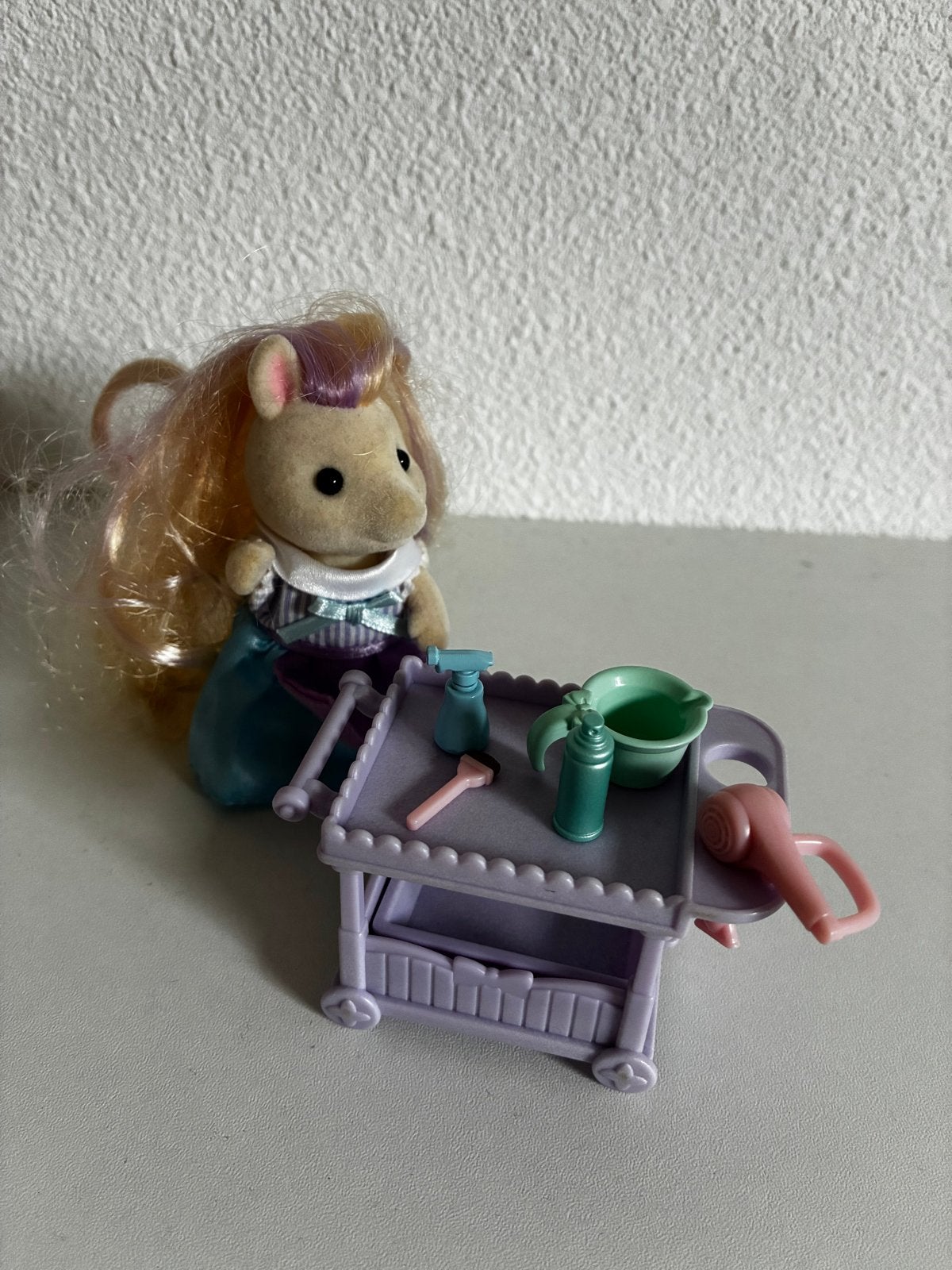 Sylvanian Families muis met kaptafel en accessoires, Ophalen of Verzenden, Gebruikt, Meisje