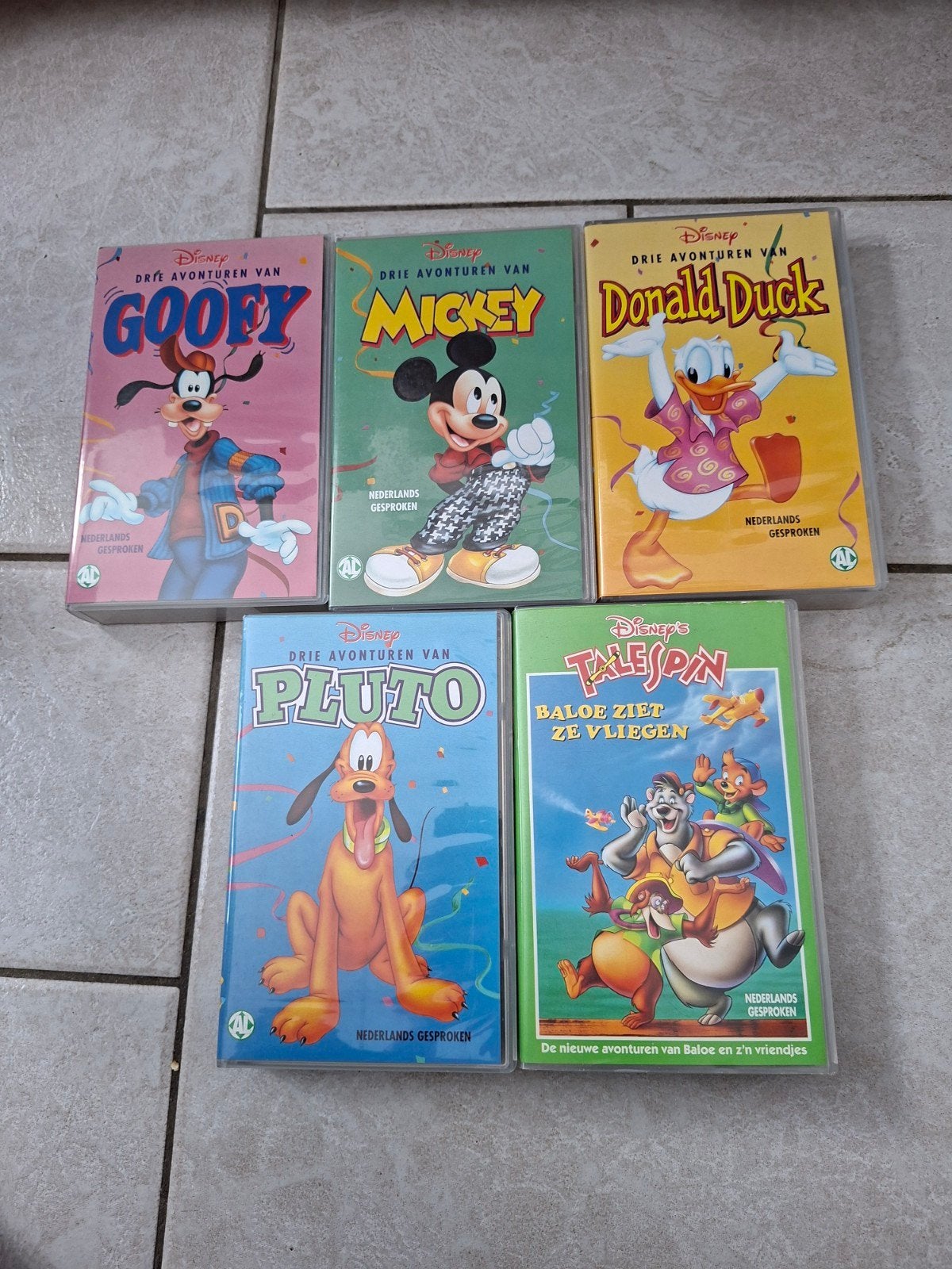 5 NIEUWE DISNEY VIDEO BANDEN 4 NOG INGEPAKT €5, Cd's en Dvd's, VHS | Kinderen en Jeugd, Alle leeftijden, Ophalen of Verzenden