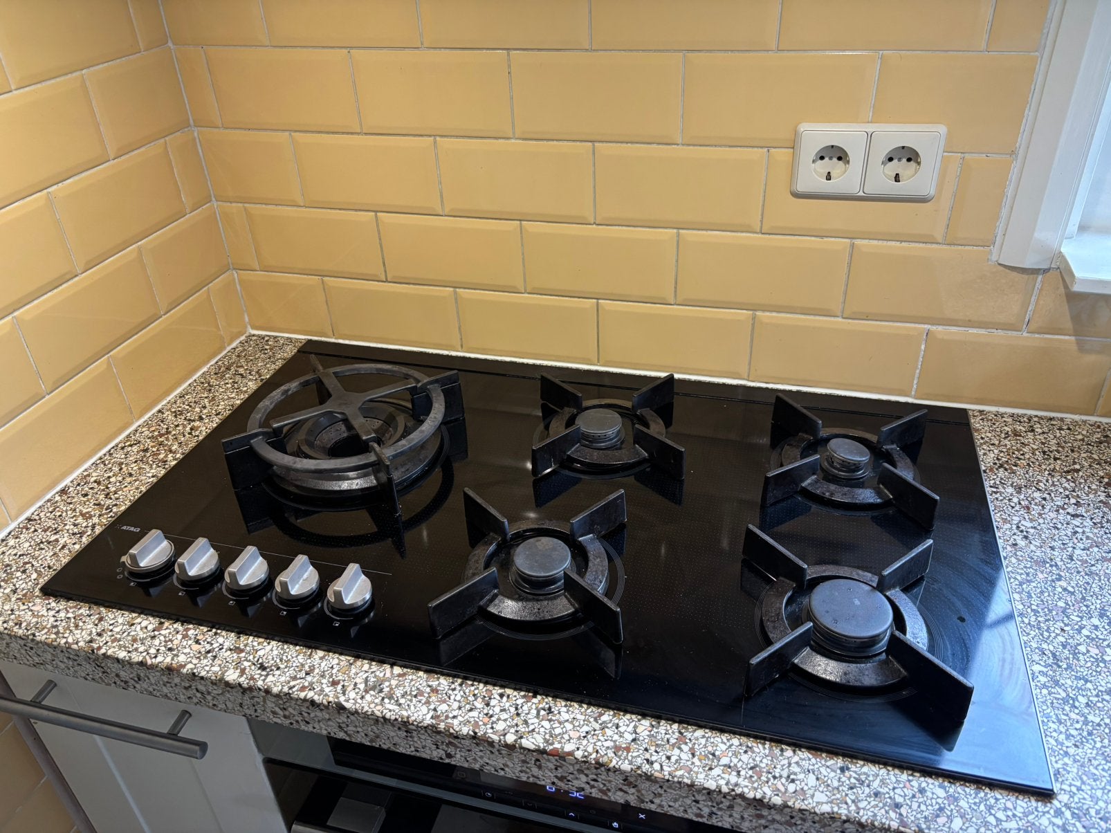 Atag gaskookplaat met 5 kookzones, Ophalen, Zo goed als nieuw, Gas, Vrijstaand