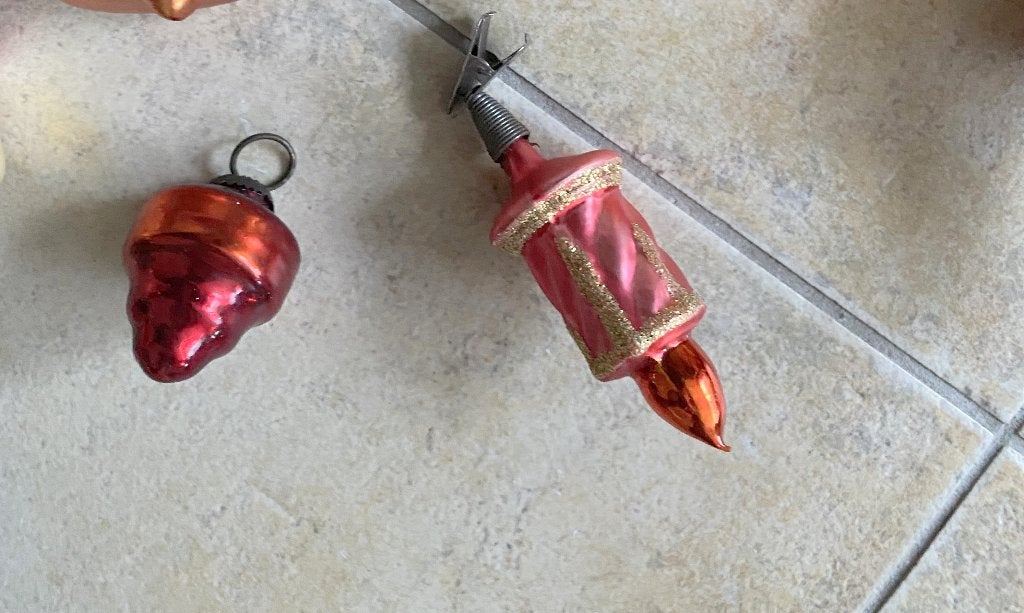 oude Kerstbal Heksenbal / Kerstman, vintage slingers e.a, Diversen, Kerst, Zo goed als nieuw, Ophalen of Verzenden