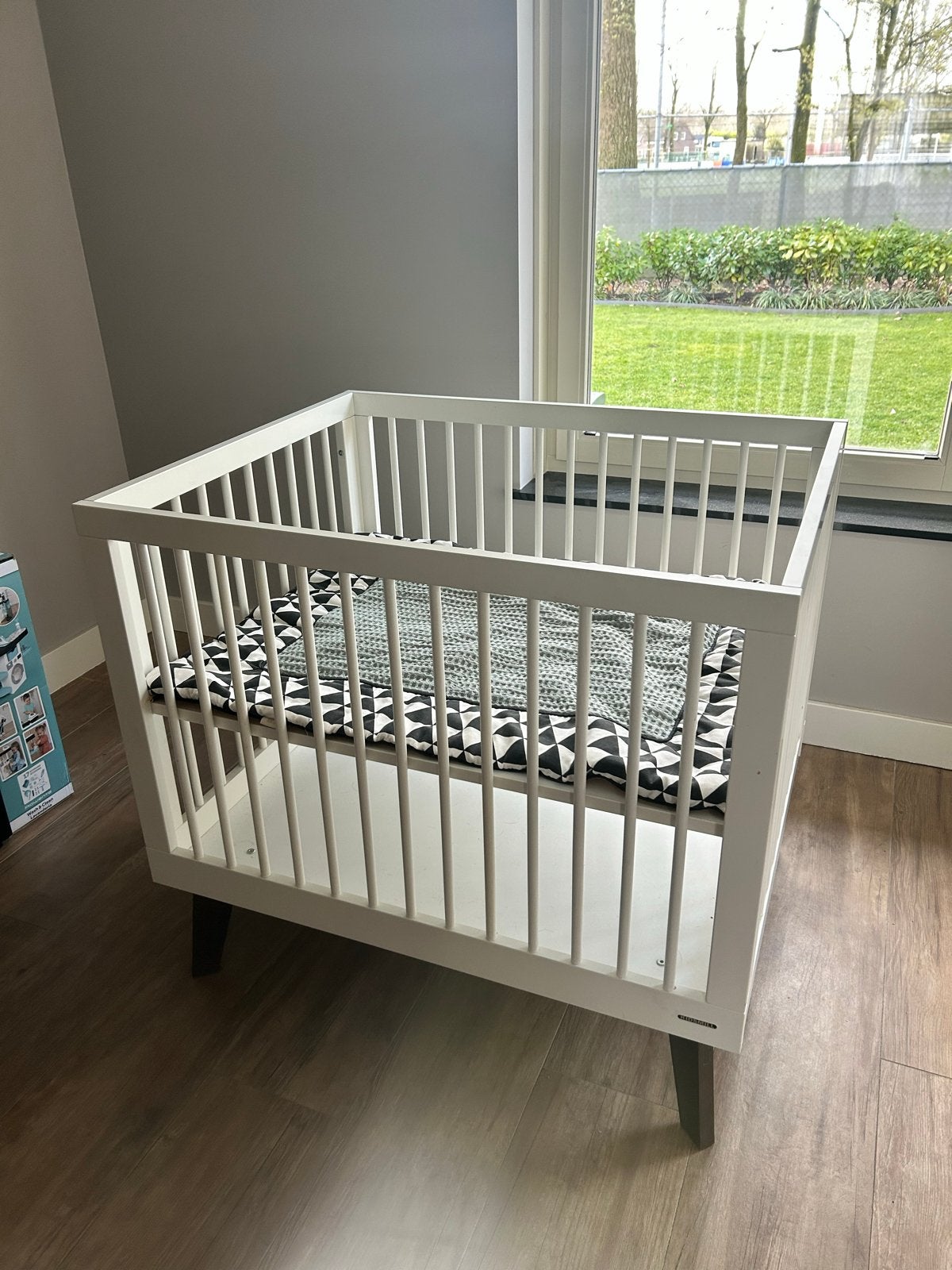 Kidsmill Sixties Box Wit met Donkere Poten, Ophalen, Gebruikt, Vierkant
