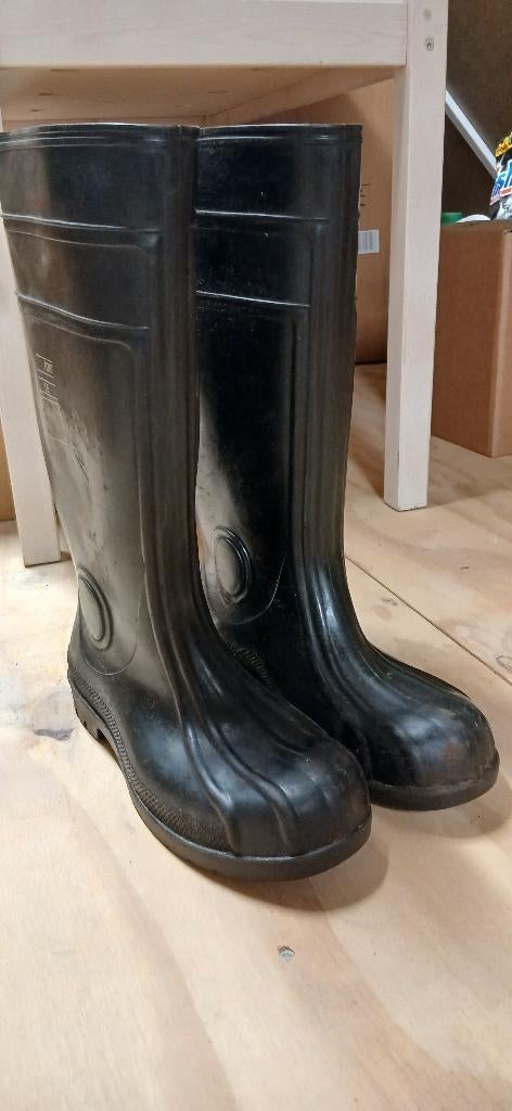 Laarzen met stalenneus, Zwart, Boots, Ophalen of Verzenden, Zo goed als nieuw